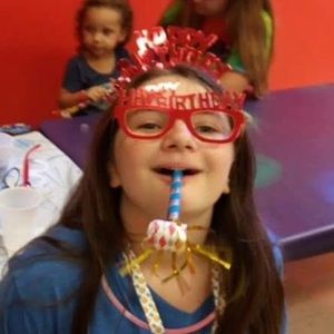 Meet your Posher, Carissa